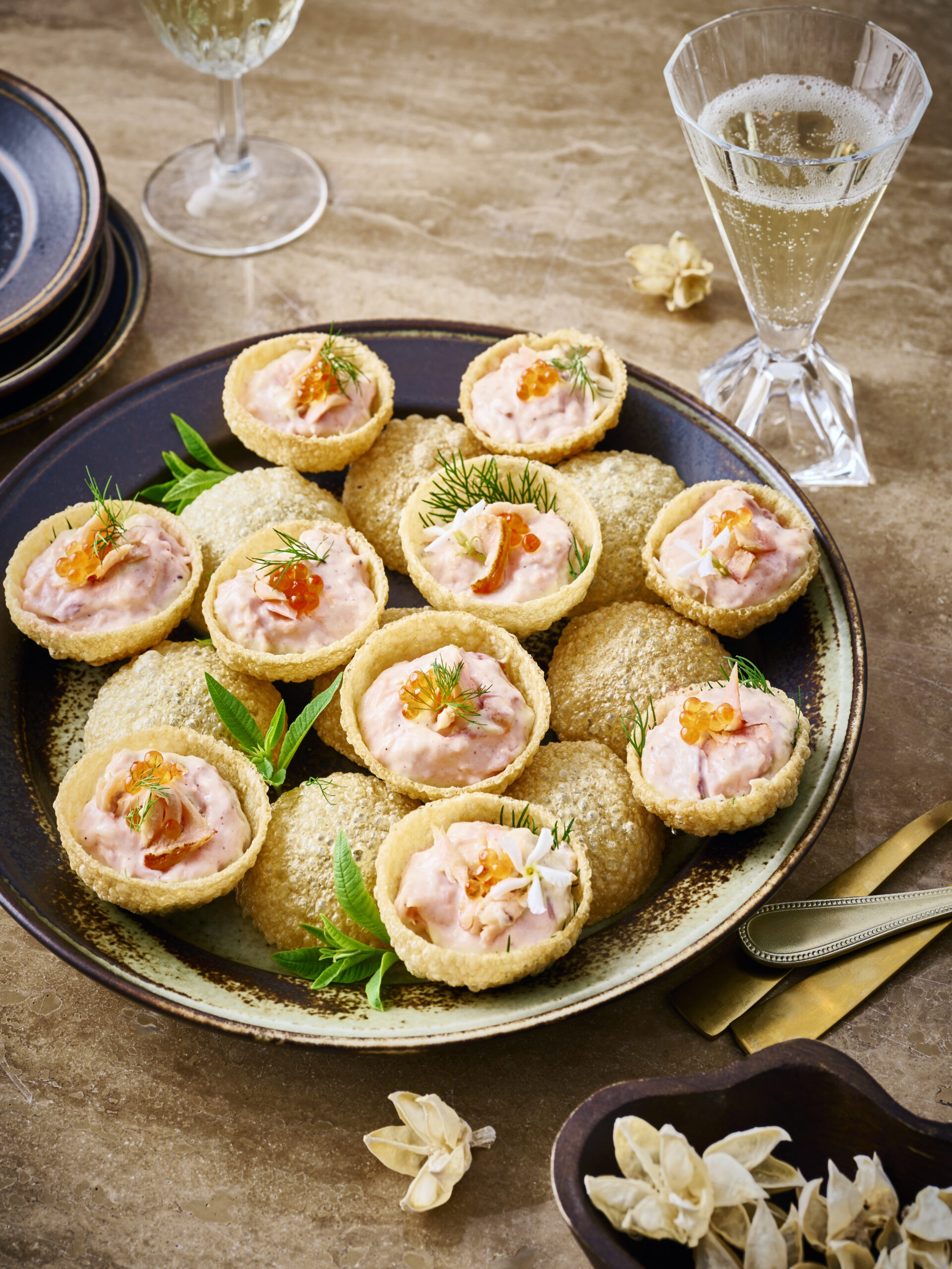 Feestsalade_warmgerooktezalmsalade_A